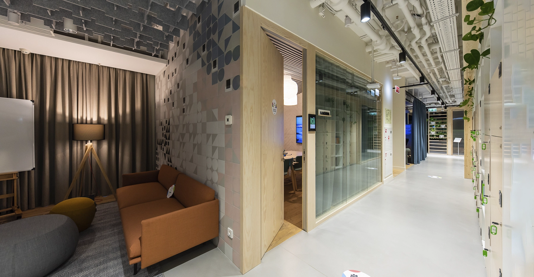 Фото проекта: AVITO. Изображение № 1